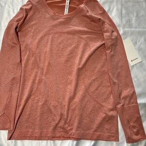 Lululemon Swiftly NWT
